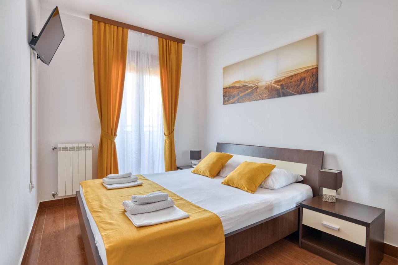 Garni Hotel Milica Χέρτσεγκ Νόβι Εξωτερικό φωτογραφία