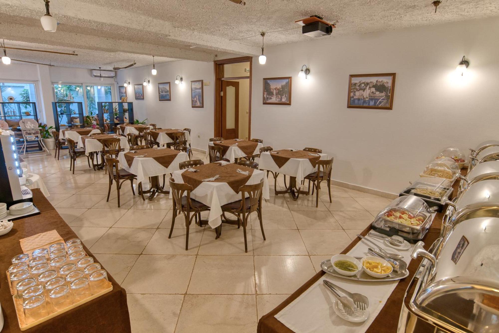 Garni Hotel Milica Χέρτσεγκ Νόβι Εξωτερικό φωτογραφία