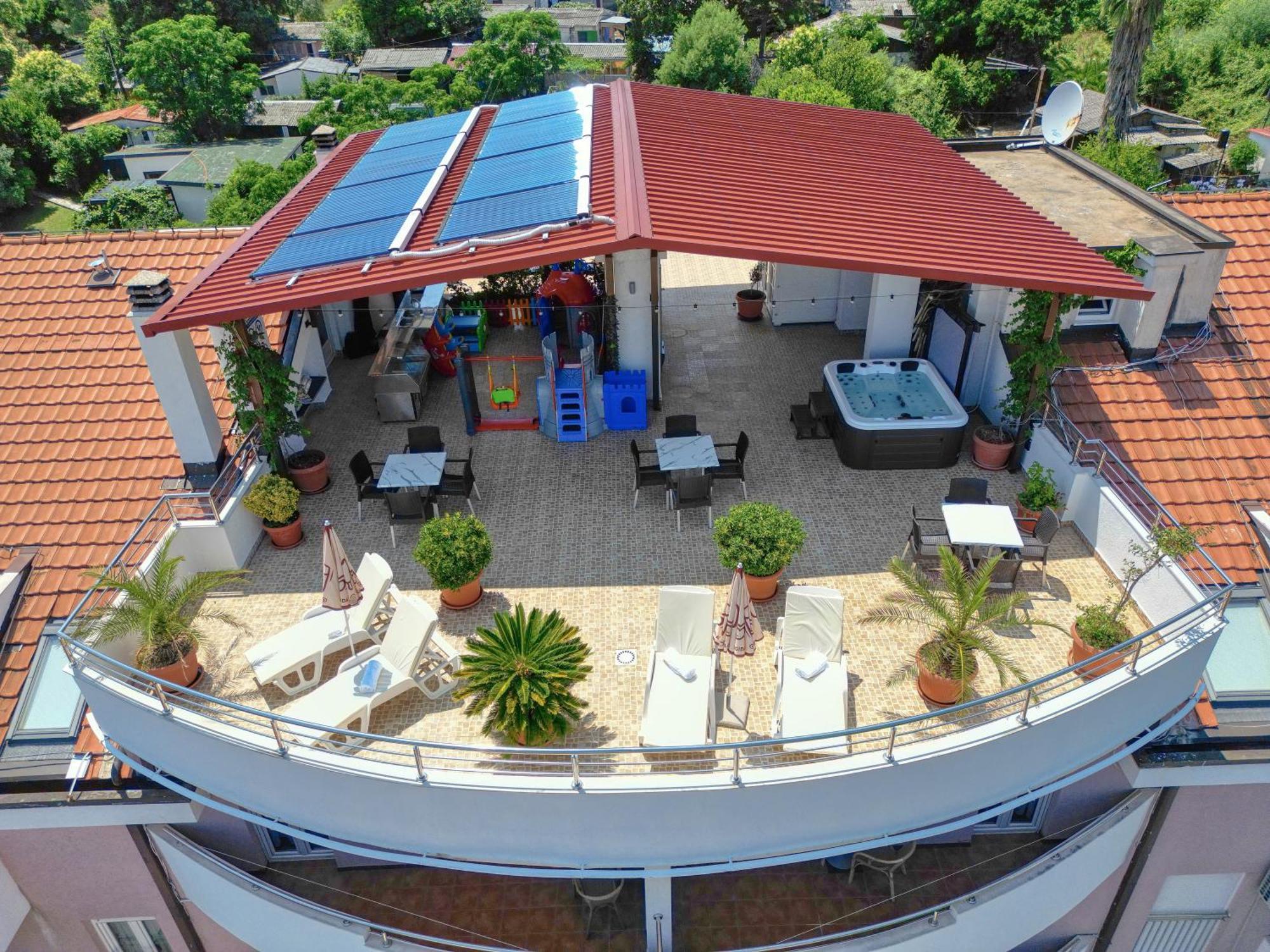 Garni Hotel Milica Χέρτσεγκ Νόβι Εξωτερικό φωτογραφία